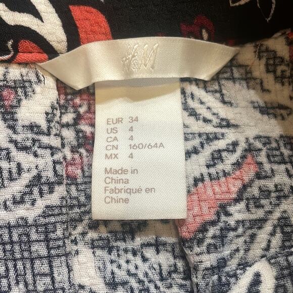 H&M Women’s Floral Print Peach Black Cream Midi Flowy Skirt Sz 4 Small - Picture 5 of 5